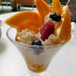 マンゴーパフェ