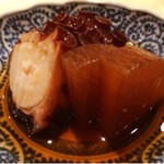 くろ﨑 - 2016.8.  神奈川県佐島産 蛸の桜煮 大根添え