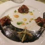 プリモピアット１品目イカスミのラビオリ