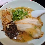 らーめん ミナミ☆十字星 - Ｗスープラーメン700円