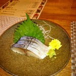 四季彩菜 丸 - シメサバ ((。´Д⊂)先に半分食べてしまった。。。)