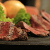 お肉とワイン 洋食屋セピア - 料理写真:和牛赤身ステーキ切り株盛り 
