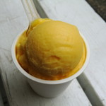 ラ・リューシェ - 上：パッションFソルベ