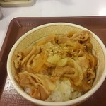 すき家 - 豚丼・並