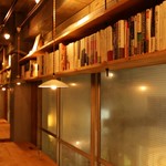 本の読める店 fuzkue - 