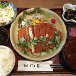 楽食堂 はいじ  - チキンカツ定食　税込1,080円