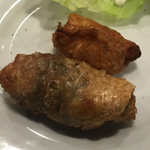ザトラ - （裏メニュー）チキンティッカ鶏皮巻揚げ