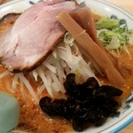 らーめん もんつきかかか - 辛い味噌らーめん