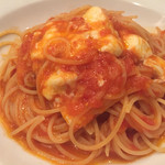 ちょっとローマ - イタリア産モッツアレーラチーズとバジリコのトマトソーススパゲッティ（単体）