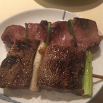 和風もつ料理 あらた - タン焼き・串焼き