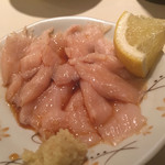 和風もつ料理 あらた - ミノ湯引き