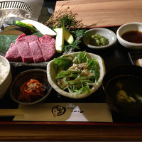 焼肉 しゃぶしゃぶ 石田屋。 北野坂店 - 