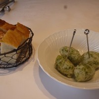 La Brianza - 自家製のパン＆ゼッポリーニ
