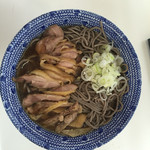 麺屋 にぼすけ - 期間限定『冷たい肉そば』普通盛り850円
            （麺200g、鶏肉100g）