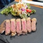 ワインとチーズの小さなレストラン Breed - 