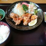 味処 大作 - 鶏唐揚定食 950円