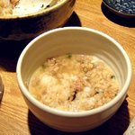 焼鳥 はちまん - そぼろごはんは半分たべたら後はとりスープを入れてひつまぶし風に！