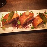 マークス ガストロノミー&ワイン - バーメニューのミニバーガー