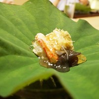 松川 - 毛蟹、生木耳にポン酢のジュレをかけて