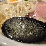 和 dining 清乃 - 塩ラーメンでスープは澄んでます