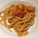 スガハラ - シンプルなトマトのスパゲッティ（アップ）