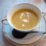 シェ・レノン - スープ（ランチコース）