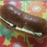 ミナトベーカリー - あんバター