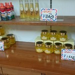 純粋蜂蜜専門店　メリッサ - 蜂蜜。