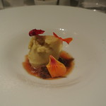 リストランテ カノフィーロ - リュバーブのソルベ　ビターチョコレートのムースと紅茶のソース