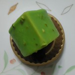 Patisserie Ravi,e relier - ピエール・タンタシオン