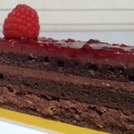 Patisserie Ravi,e relier - ジョルジュⅤ