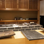 東麻布 天本 - 店内