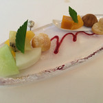 シェムラブルリス - デセールは涼しげなプレート