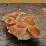 鮨 泰蔵 - 中トロ　炙り