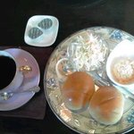 モーニングセット：４００円（税込）【２０１６年９月撮影】