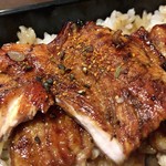 鳥峰うなぎ店 - 相方から一つ強奪（笑）