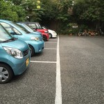 木の実 - 駐車場