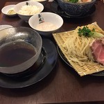 彩色ラーメン きんせい総本家 夢風 - 梅とろろの冷やしざる(850円)