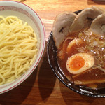 Tsukemenyayasubee - つけ麺 中盛り トッピング チャーシュー卵