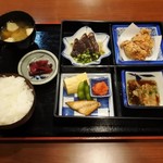 九州酒場 - 九州弁当：880円