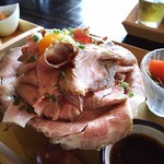 食匠 なる花 - ローストポーク丼(大)おろしダレ