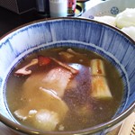 食匠 なる花 - 旨汁塩豚うどんのつけ汁