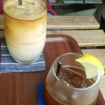 カザーナ・コーヒー - アイスカフェ・ラテ＆エスプレッソソーダ