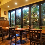 フォセッタ - 店内