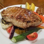 フォセッタ - 香り豚のグリエ 湘南野菜添え