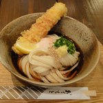 うどん屋 きすけ - 鯛ちくわと温泉たまごのぶっかけ