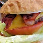 ベーコンチーズバーガー