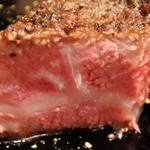 神戸牛炉窯焼ステーキ 雪月風花 北野坂 - 神戸牛サーロインの炉窯焼きステーキ