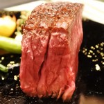 神戸牛炉窯焼ステーキ 雪月風花 北野坂 - 神戸牛ランプの炉窯焼きステーキ