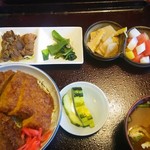 Riyuumon - ソースかつ丼　1000円